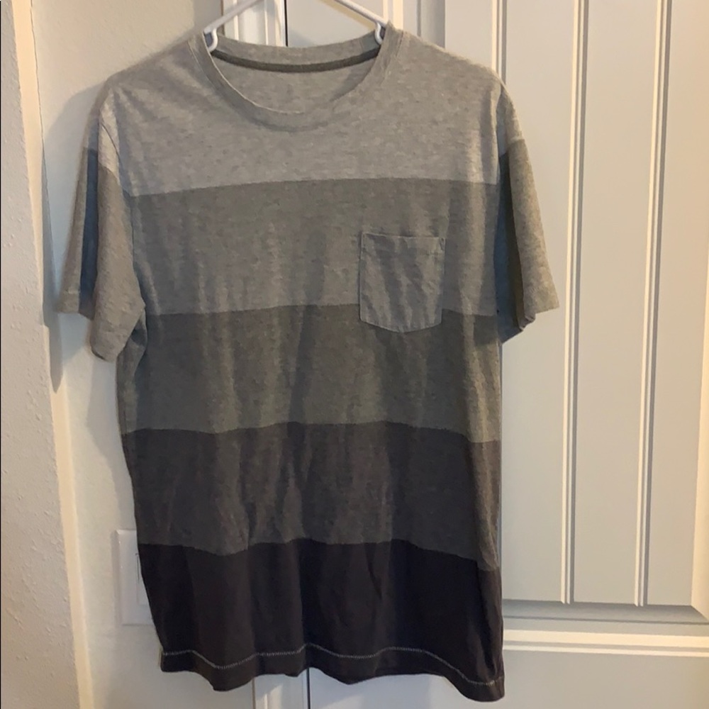 GAP Men’s LG Tshirt